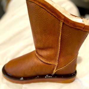 NEW! Australia Luxe Collection Dipped Cosy Short Sheeps. CHILDREN Size 13